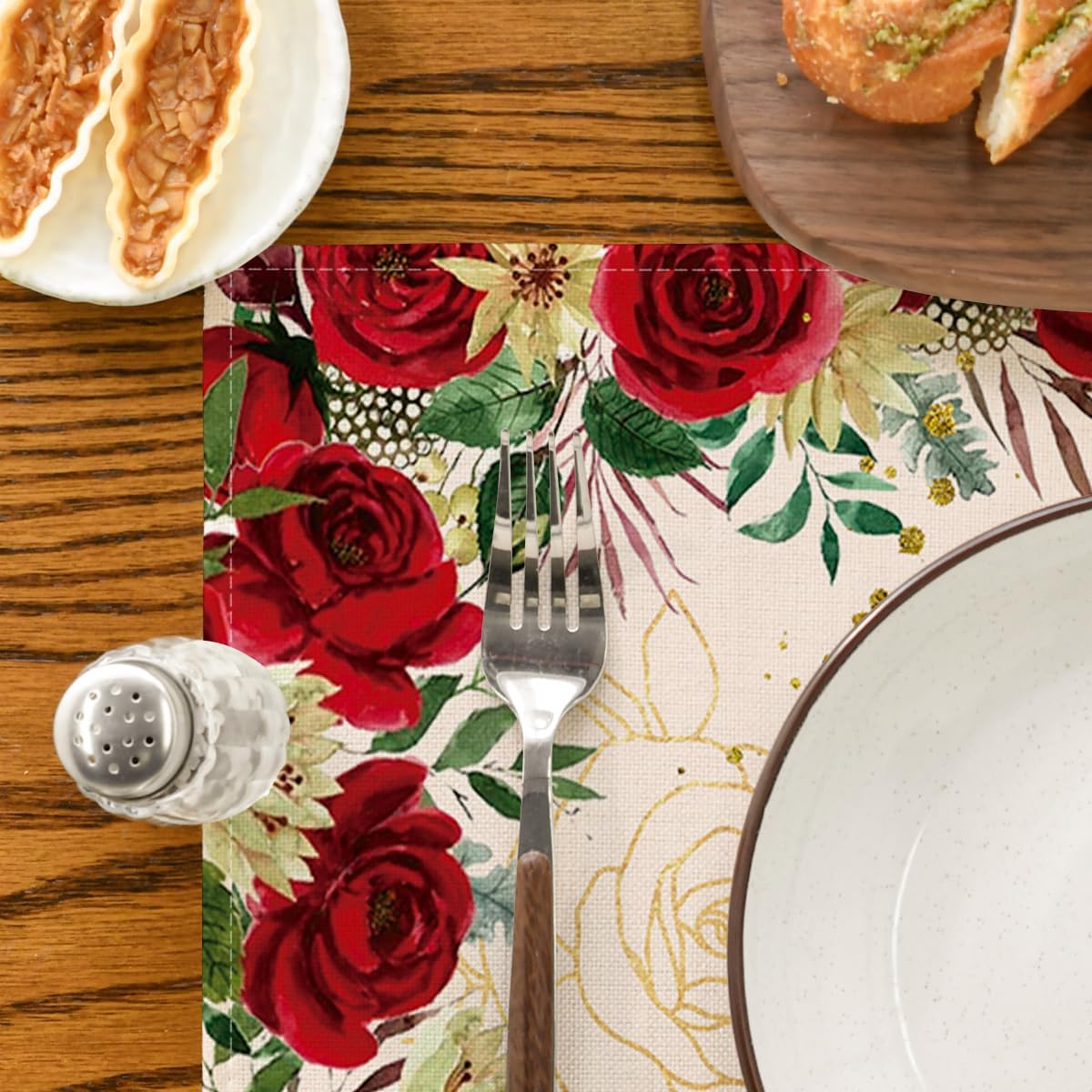 UNITEDSTA Horse Racing Roses Race decors set of 4 Placemats for Kentucky Derby Party Dining Kitchen decors and Party Supplies Festival 12x18"